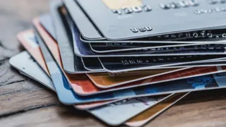 RFID védelemmel ellátott fém pénztárcák előnyei